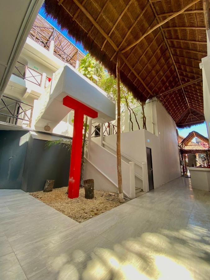 Why Not Rooftop Party Hostel Playa del Carmen Exterior foto